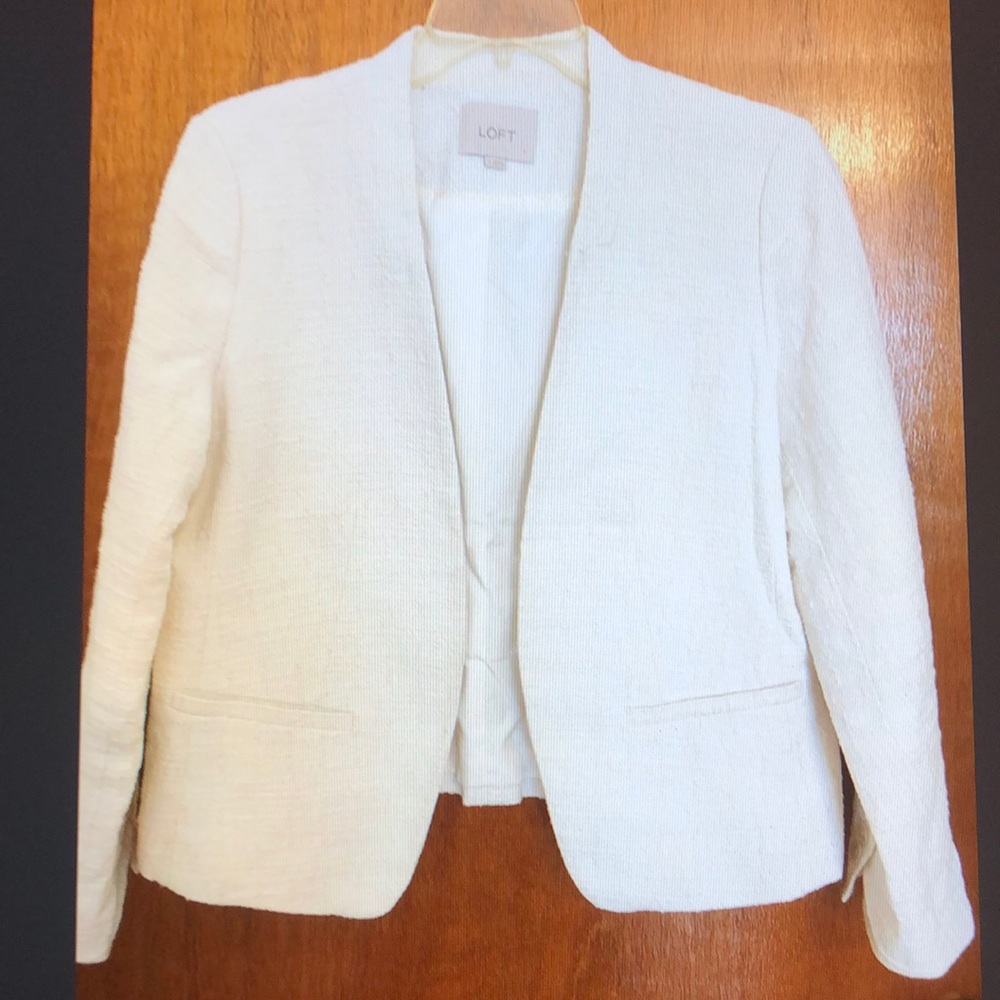 Ann Taylor LOFT 74% Cotton Open Jacket
Size M   Machine Washable
